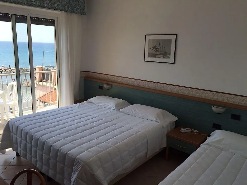 Hotel Croce Di Malta Imperia